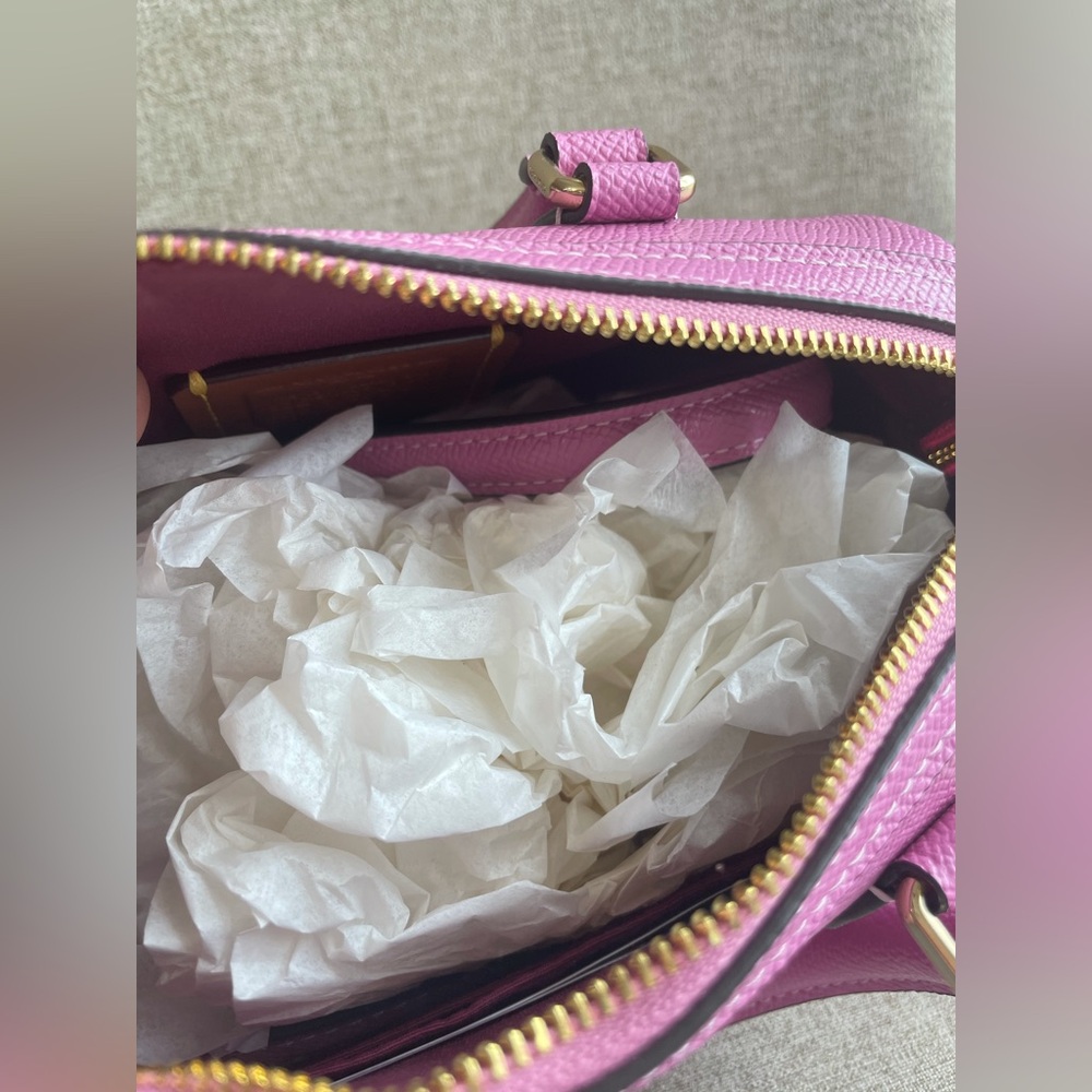 NWT!COACH MINI ROWAN CROSSBODY BAG(COACH CV404)GOLD/FUCHSIA fast shipping - Picture 6 of 7